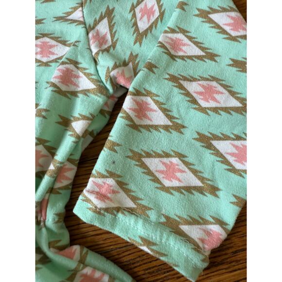 Bailey's Blossoms Girls' Geometric Print Bodysuit Size 6-12 - Picture 4 of 5